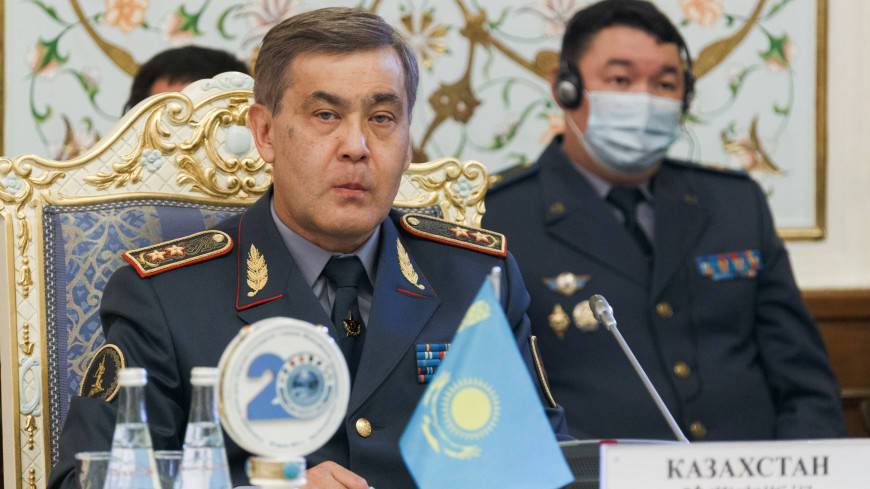 Министр обороны Казахстана: Взрывов не будет, но склады еще тлеют