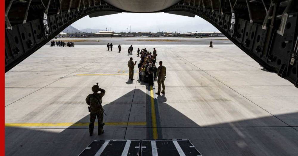 Великобритания завершила эвакуацию военных из Афганистана