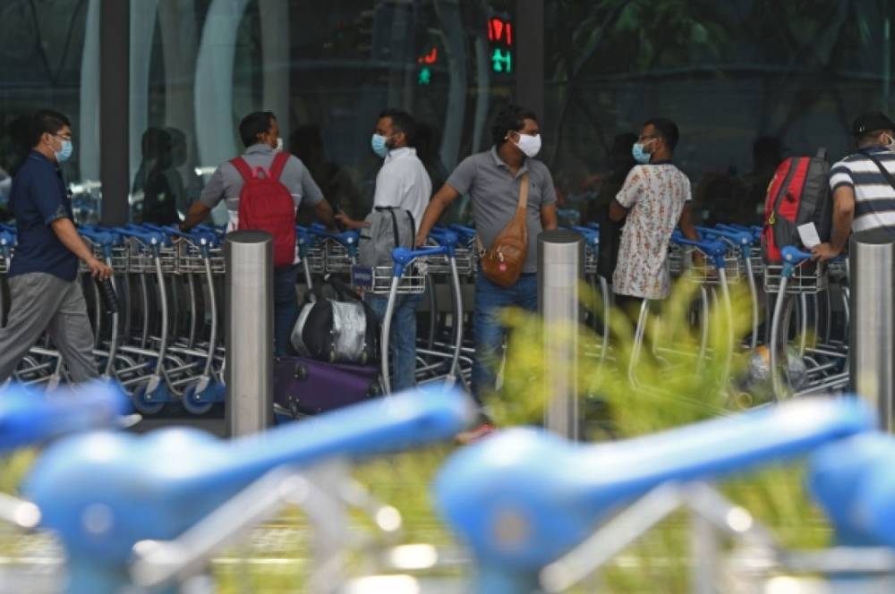 В Сингапуре от коронавируса вакцинированы 80% населения