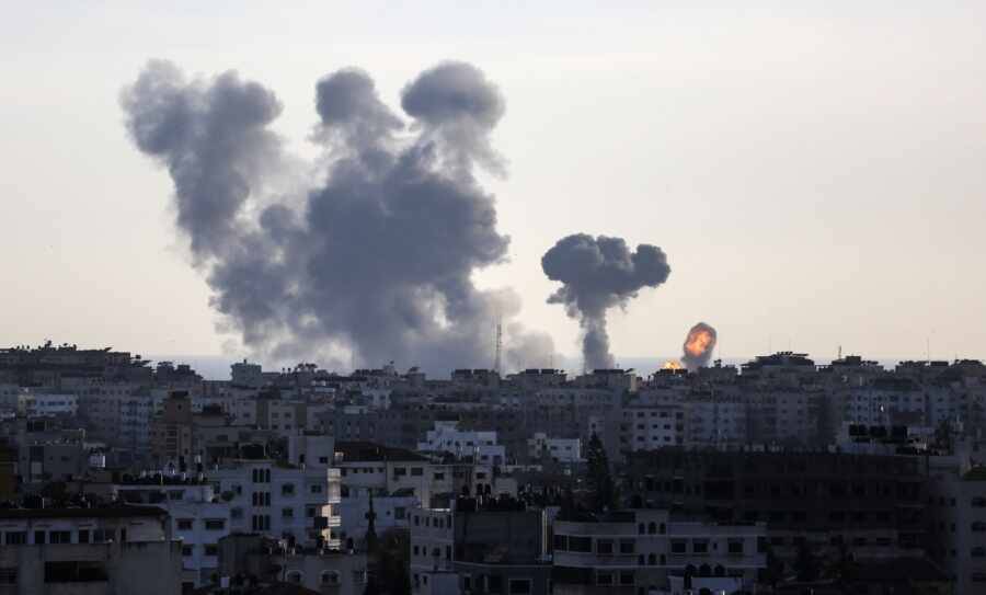 Израиль нанес авиаудары по объектам ХАМАС в секторе Газа
