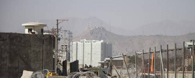 В районе аэропорта Кабула прогремел мощный взрыв