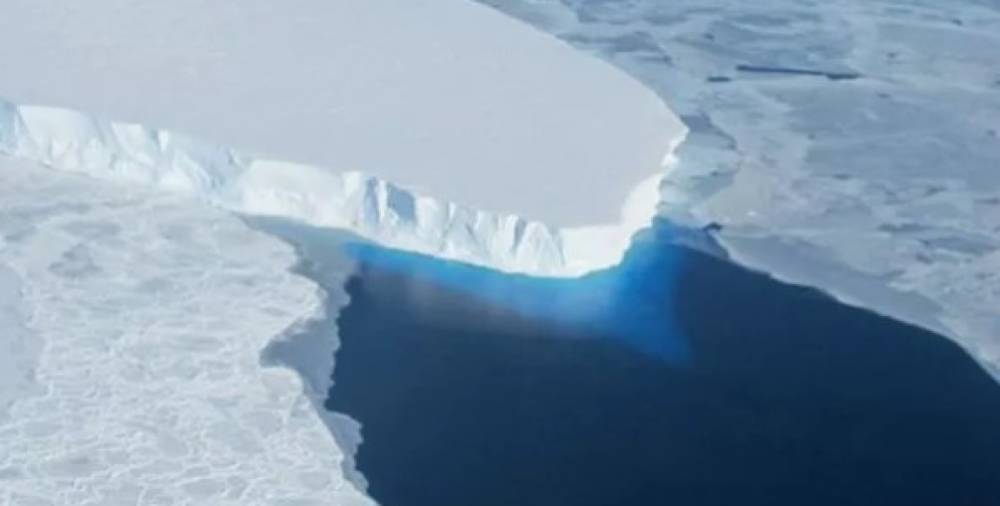 Ледник "Судного дня" в Антарктиде растапливает мощная сила изнутри Земли: катастрофа неизбежна?