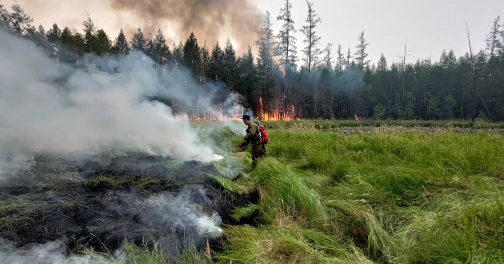 В Якутии ликвидировали восемь природных пожаров за сутки