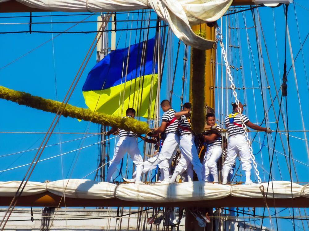 СБУ окончательно вернула государству контроль над реестром оформления моряков