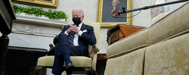 Конгрессмены США критикуют президента Байдена, уснувшего на встрече с премьером Израиля