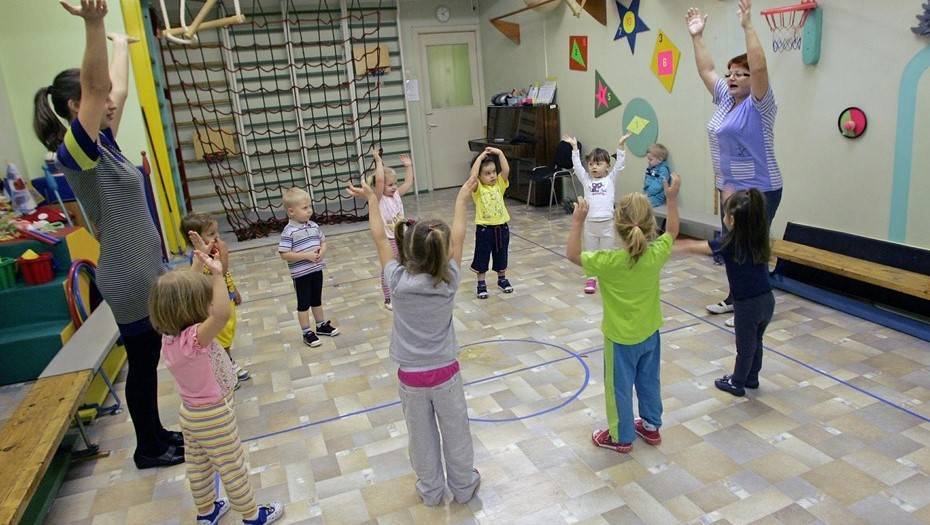 В Петербурге за три года хотят построить 50 школ и 78 детских садов