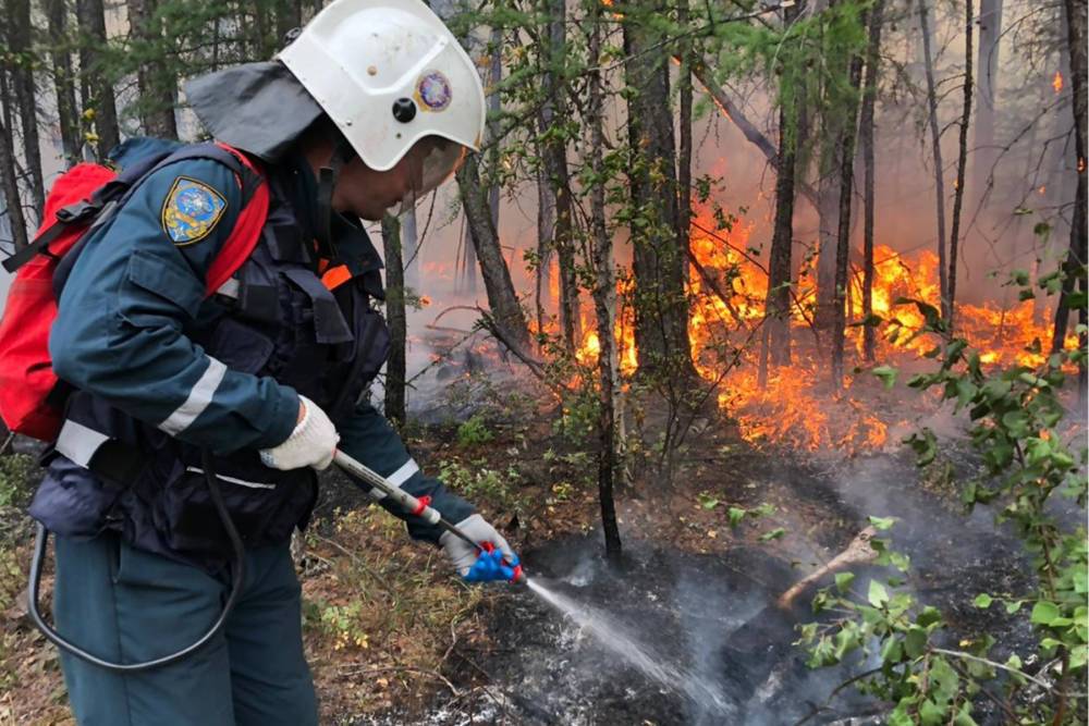 В МЧС прогнозируют ухудшение ситуации с лесными пожарами в Якутии из-за погоды – Учительская газета