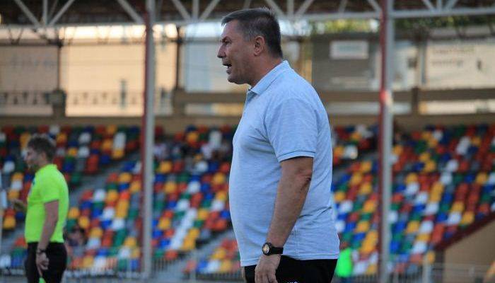 Климовский отказал ПФК Львов и продолжит тренировать Ниву