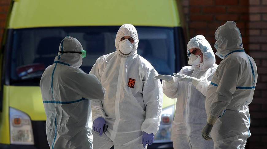 В России за сутки выявили 18 325 случаев заражения коронавирусом