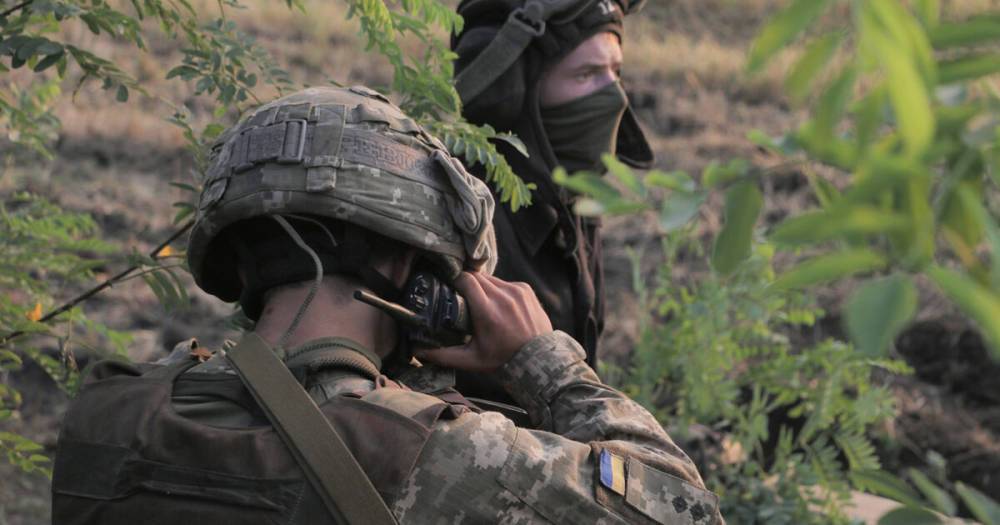 Российские наемники 11 раз нарушали “тишину” на Донбассе: погибнув боец ВСУ, еще двое получили ранения