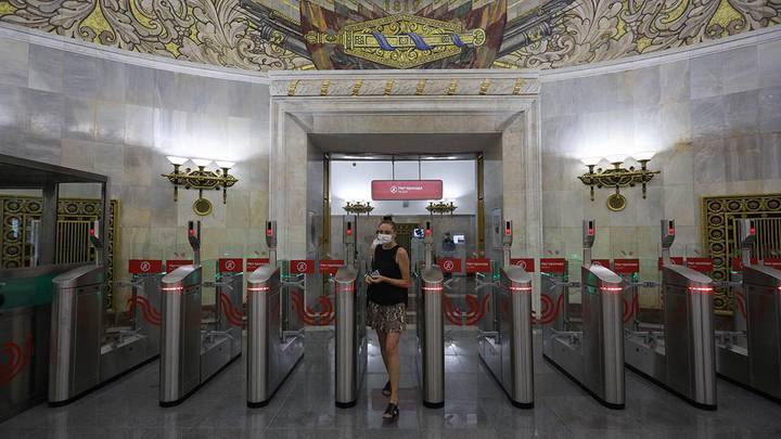 Пассажиры метро, МЦК и МЦД получат скидку на проезд при бесконтактной оплате