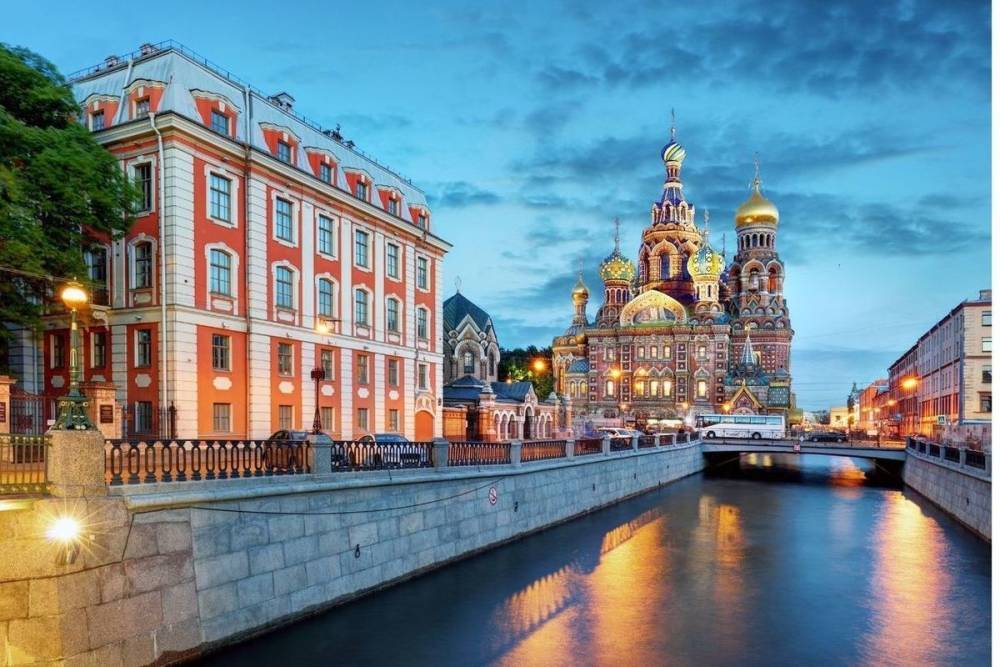 Авиабилеты в Петербург подорожали на 6%