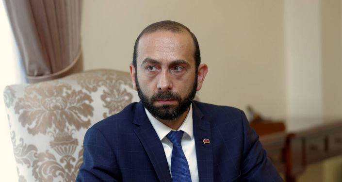 Армения готова усилить сотрудничество с Россией – Мирзоян на встрече с Лавровым