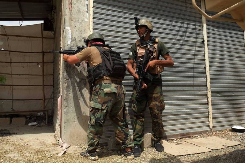 Обострение ситуации в Афганистане: нападению подвергся дом министра обороны