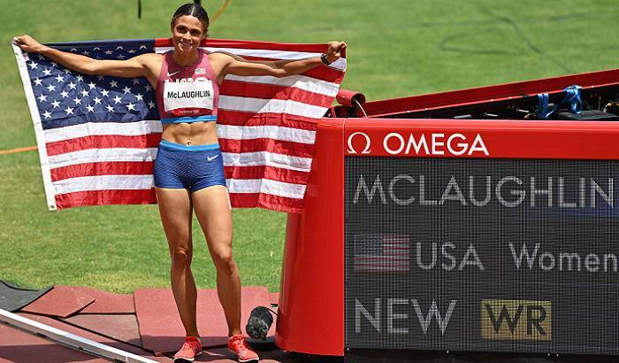 Американка Маклафлин с мировым рекордом выиграла золото Олимпиады в забеге на 400 м с барьерами