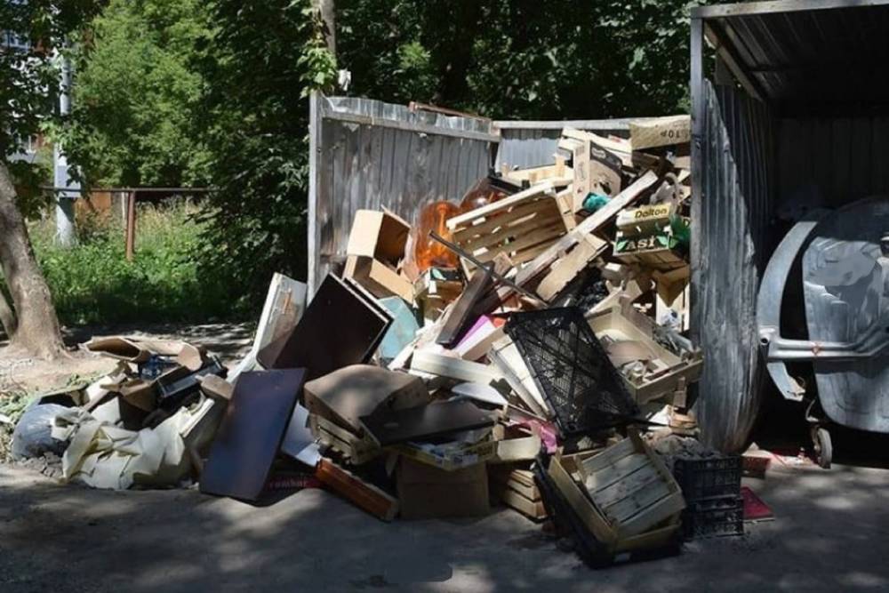 Власти Иваново взвалили вывоз мусора супермаркетов на плечи горожан