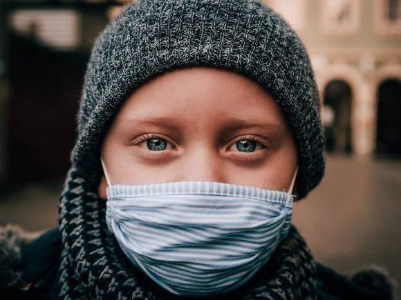 Lancet назвал основные симптомы коронавируса у детей