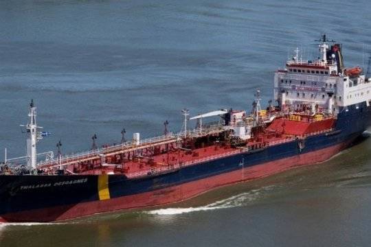 Захватившие танкер «Асфальт Принцесс» в Оманском заливе покинули судно