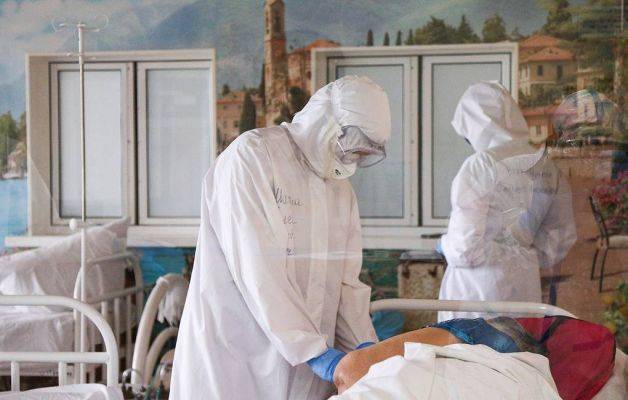 В России за сутки выявили 22 589 заразившихся коронавирусом