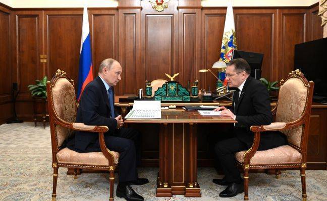 Путин и Лихачев обсудили развитие ядерного вооружения в России «с глазу на глаз»