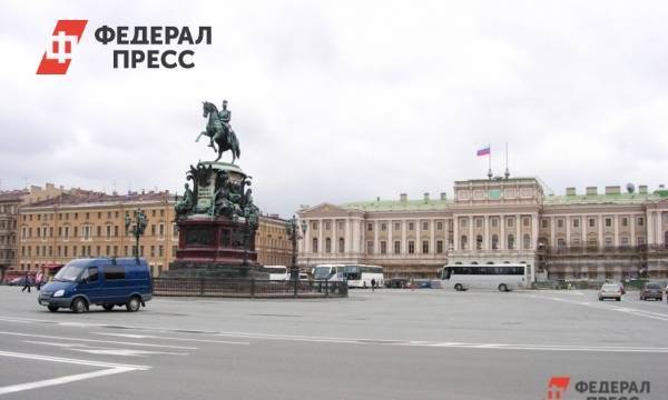 Николай I и Александро-Невская лавра: в Петербурге отреставрируют 37 памятников
