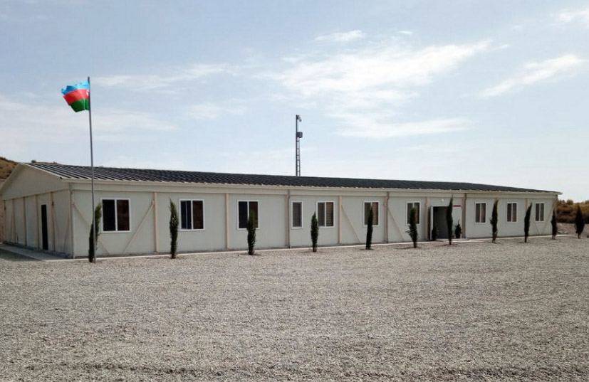Министр обороны Азербайджана побывал в новых воинских частях на освобожденных территориях