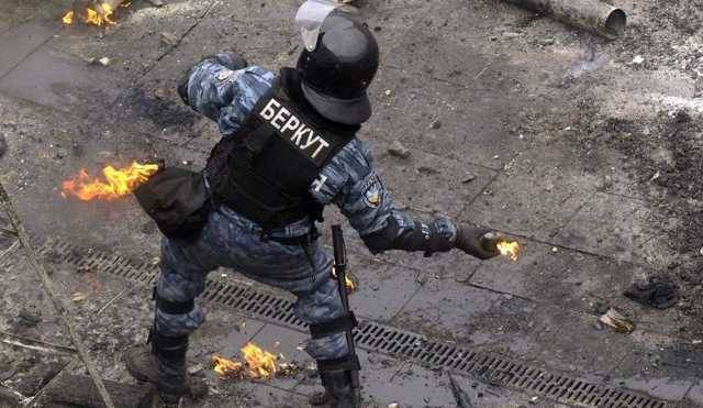 Бывшему командиру роты "Беркут" сообщено о подозрении в организации теракта и убийств на Майдане