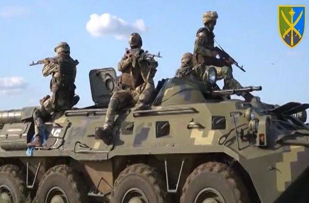 Украинские военные провели учения на линии разграничения с оккупированным Крымом