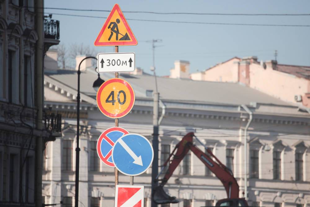 Движение по дамбе в Петербурге частично перекроют до вечера четверга
