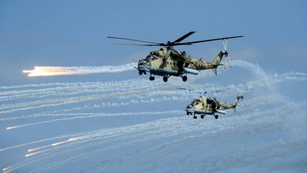 В Таджикистане проходят крупные военные учения с участие России