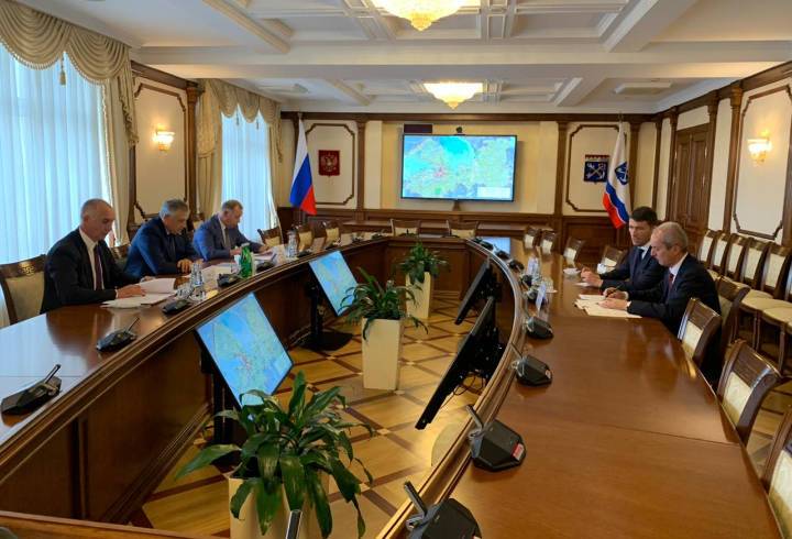 Губернатор Ленобласти встретился с Чрезвычайным и Полномочным Послом Румынии в России