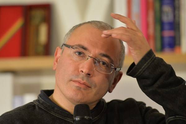 В Общественной палате назвали чисткой блокировку СМИ Ходорковского