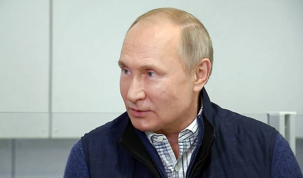 Путин и члены правительства обсудили климат и вакцинацию