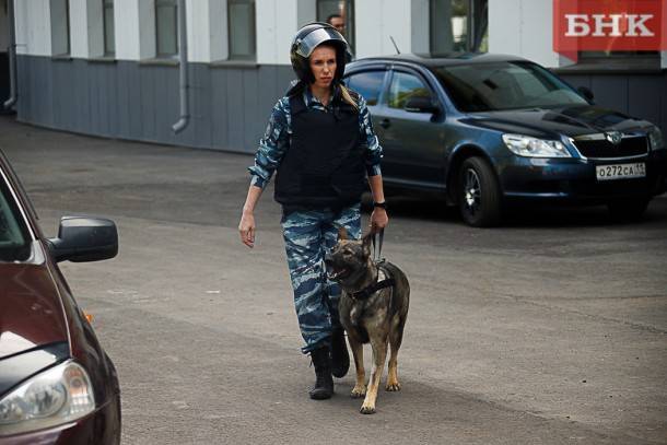 На Республиканском стадионе в Сыктывкаре отработали контртеррористическую операцию