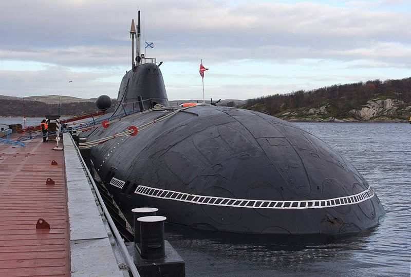 Military Watch: "Россия может оснастить легендарную советскую субмарину "Акула" ракетами "Циркон"