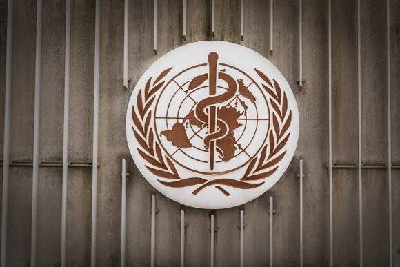 ВОЗ заявила о вступлении мира в «период реальной опасности» из-за пандемии