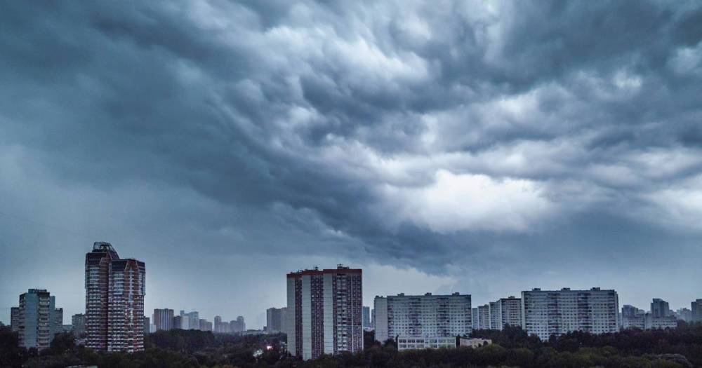В Москве объявили желтый уровень погодной опасности из-за грозы