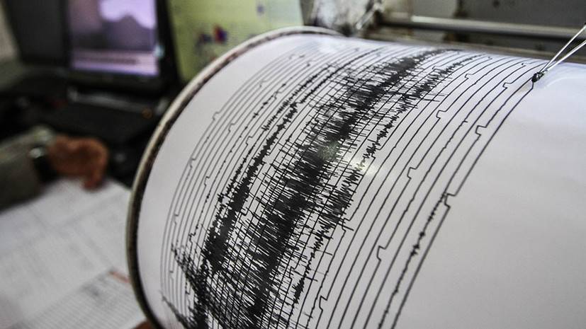 Землетрясение магнитудой 5,3 произошло у побережья Индонезии