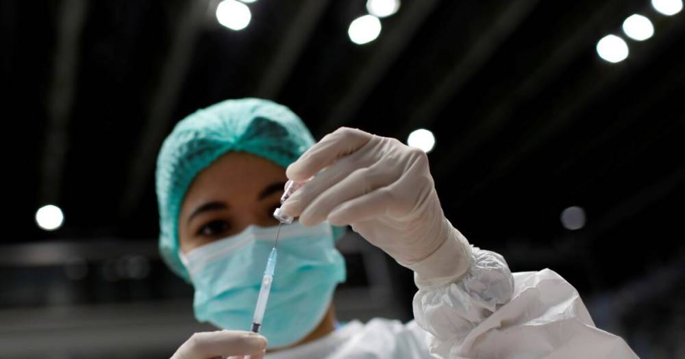 Китайские компании Sinovac и Sinopharm планируют исследовать эффективность вакцин против “Дельта” штамма коронавируса