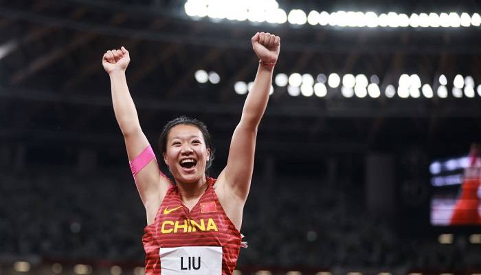 Китаянка Лю Шиин стала олимпийской чемпионкой в метании копья