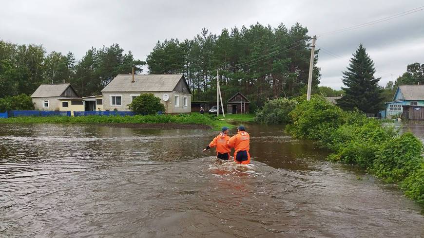 Зиничев: Ущерб от паводков в России за семь месяцев этого года составил 7,5 млрд рублей