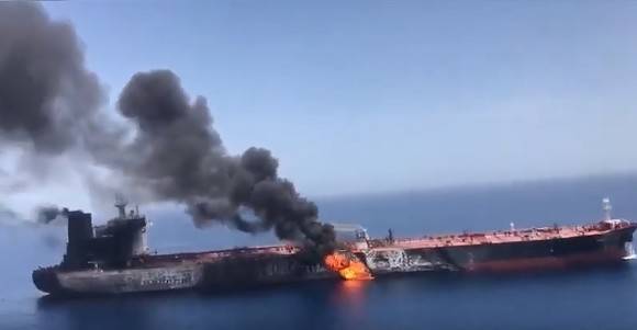 Великобритания обвинила Иран в нападении на танкер Mercer Street