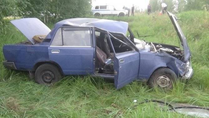 16-летняя девушка за рулем ВАЗа пострадала в ДТП под Омском