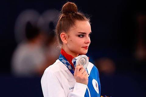Россия впервые за 25 лет осталась без золота в художественной гимнастике на Олимпиаде