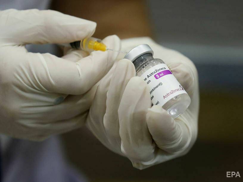 Полная вакцинация против COVID-19 в три раза снижает риск заразиться – исследование