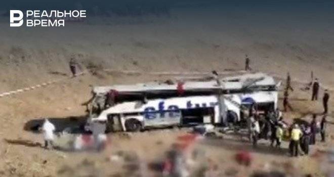 В Турции перевернулся рейсовый автобус, погибли 14 человек, 18 пострадали