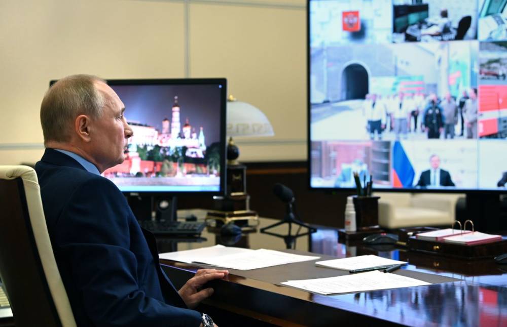 Путин проведет встречу по видеосвязи с членами паралимпийской сборной РФ