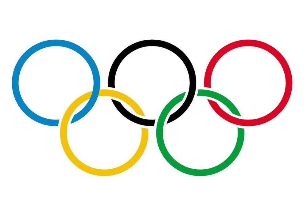 Токио передал олимпийский флаг Парижу: столице Игр-2024