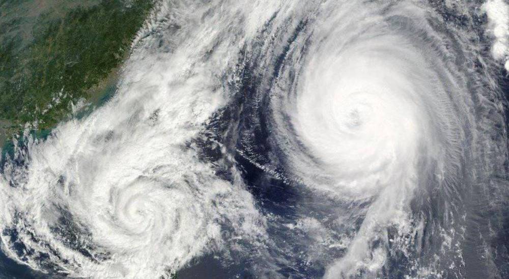 На Японию надвигается тайфун "Лупит": людей готовят к эвакуации