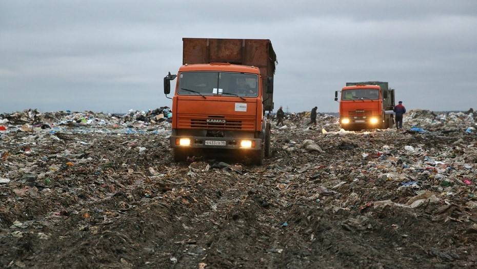 Петербург и Ленобласть не смогли выбрать единую концепцию переработки мусора